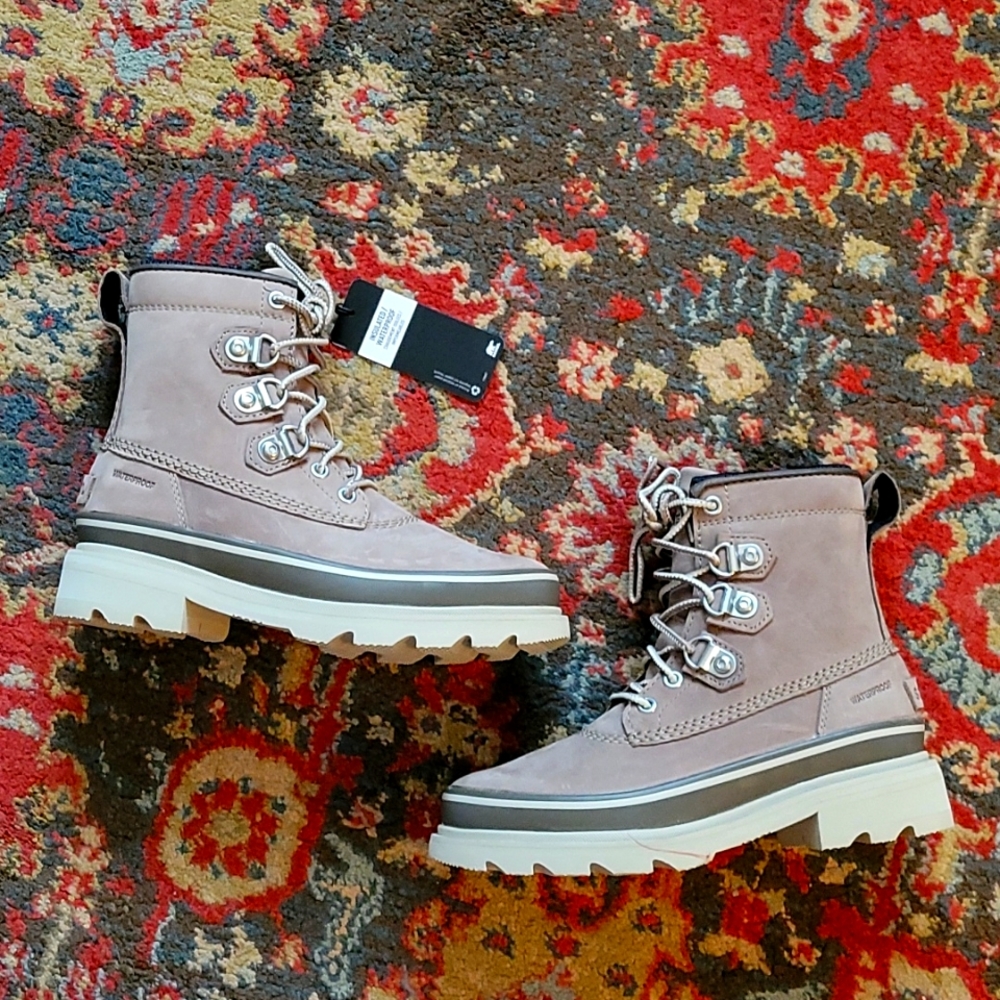 Sorel Women's Waterproof Boots